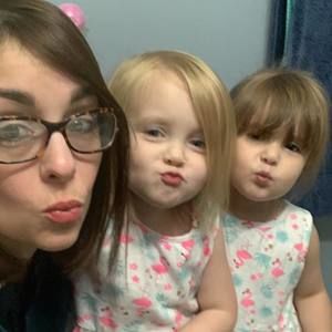 Meet your Posher, Candace